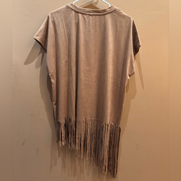 Cato Festival Bohemian Faux Suede Fringe Short Studded Sleeve Top NWT Size 18/20 - Picture 7 of 8